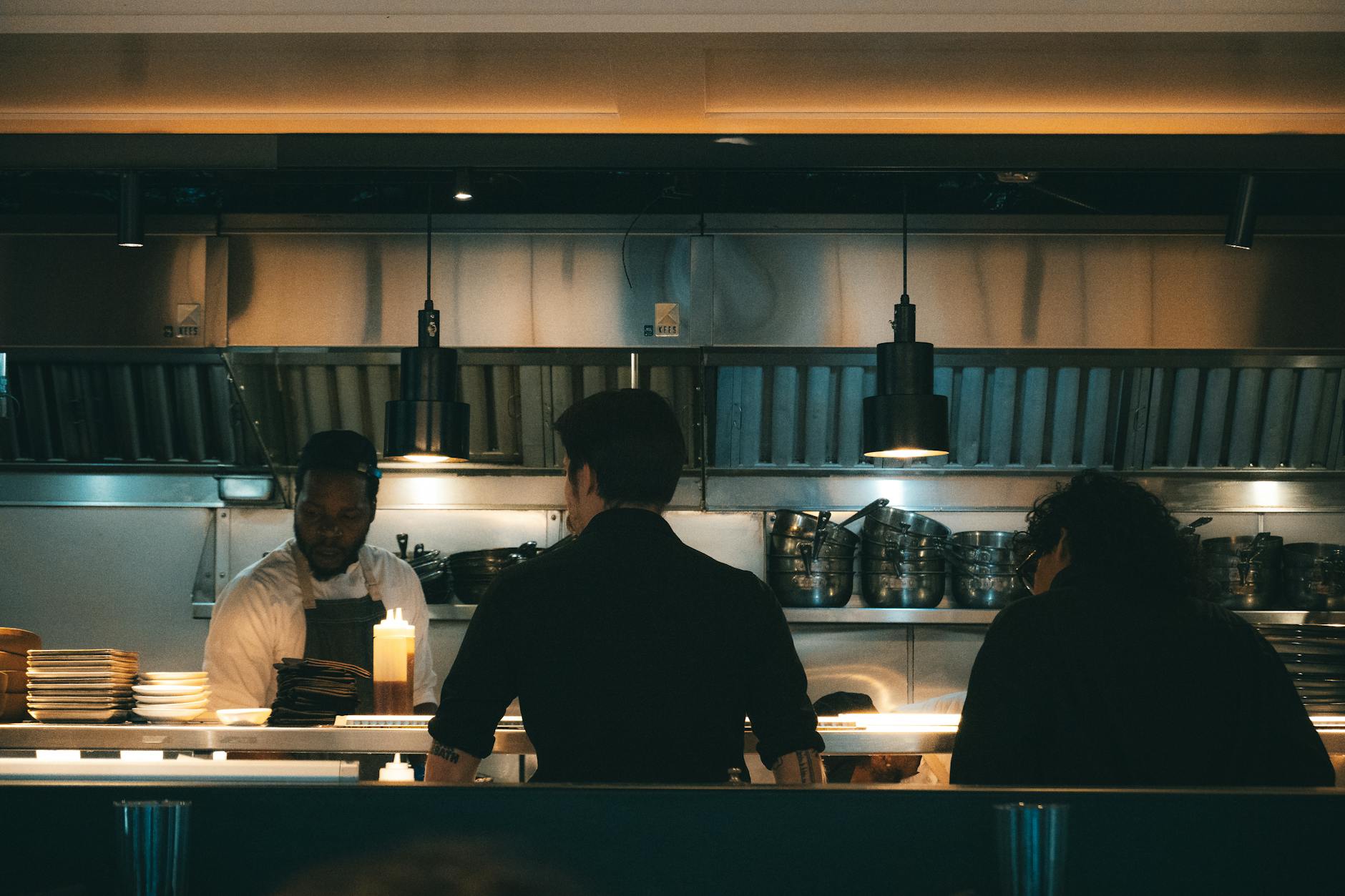 restaurant staff shortages New Zealand