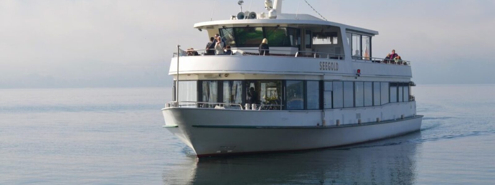 weekend getaways transport — Weekend Getaways